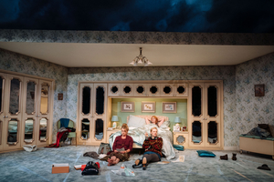 Review: THE MEMORY OF WATER, Hampstead Theatre Image