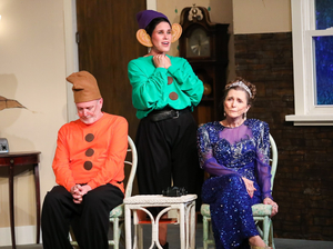 Feature: VANYA AND SONIA AND MASHA AND SPIKE by Kentwood Players Opens 9/17 Image