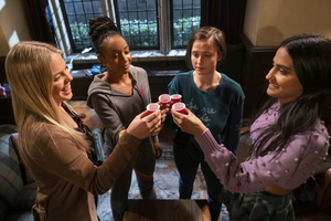 VIDEO: First Look at Renée Rapp in Mindy Kaling's THE SEX LIVES OF COLLEGE GIRLS Series Image