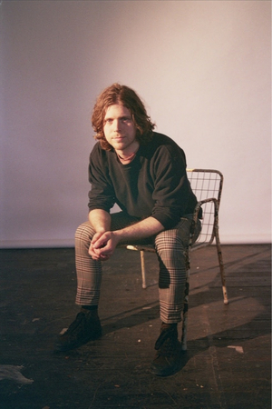 VIDEO: Lightleak Shares Music Video for 'No Icon' Image