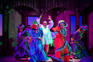Review: QUIXOTE NUEVO at Round House Theatre Image
