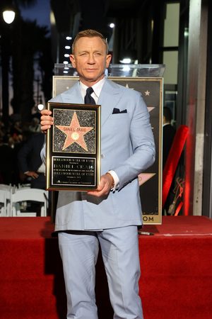 Daniel Craig Receives Star on the Hollywood Walk of Fame 