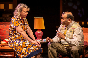 Review: EAST IS EAST, National Theatre Image
