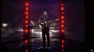 VIDEO: Holly Humberstone Performs 'Scarlett' On THE TONIGHT SHOW 