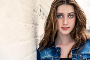Ayla Schwartz to Bring EVERYTHING I LEARNED, I LEARNED BY GROWING 2 INCHES to The Green Room 42 Image