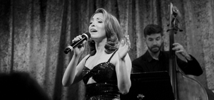 Review: Christina Bianco Gathers Hearts During A LOT TO UNPACK at Birdland Theater 