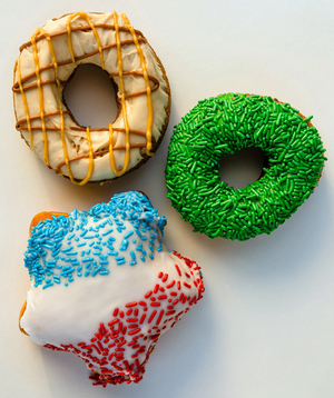 Broadway San Jose Partners with Psycho Donuts on HAMILTON-Themed Donuts Image