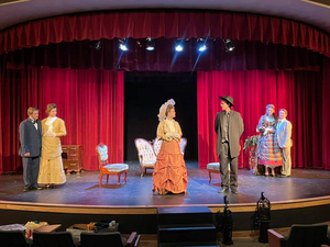 Review: THE IMPORTANCE OF BEING EARNEST at Toro Theatre Company  Image