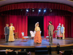 Review: THE IMPORTANCE OF BEING EARNEST at Toro Theatre Company Image