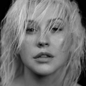 Christina Aguilera to Release Spanish-Language New Single Image