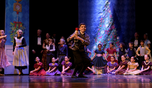 Hyde Park School of Dance to Present THE NUTCRACKER Image