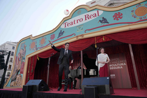 El Teatro Real prepara su carroza para el Día Mundial de la Ópera 