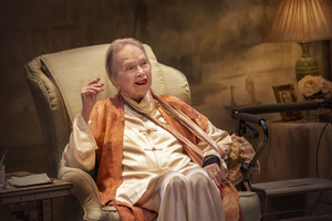 Martha Henry Passes Away at 83, Days After Closing Performance of THREE TALL WOMEN Image