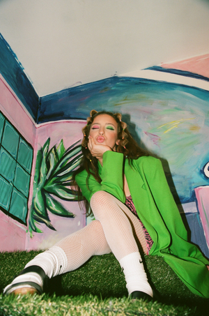 Pepper Lewis Shares New Single 'Same Stuff' Image