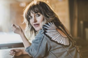 Anaïs Mitchell Releases New Single 'Bright Star'; Announces New Solo Album & US Tour 