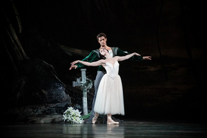 Review: GISELLE, Royal Opera House Image