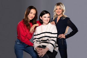 VIDEO: Watch New Promos for PIVOTING Comedy Series from FOX Image