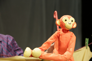 FIVE LITTLE CHRISTMAS MONKEYS Will Be Performed at Park Theatre Next Month Image