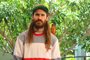 Petey Adds New Song 'Perfect Teeth' to Debut Album 'Lean Into Life' Image