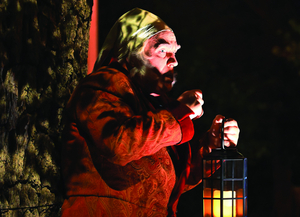 Review: Lyric's A CHRISTMAS CAROL is Classic Christmas Fare Image