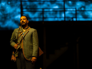 Review: 'to the yellow house' at La Jolla Playhouse explores the art of perseverance by Vincent van Gogh 
