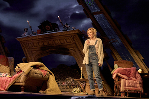 Review: MANOR, National Theatre Image