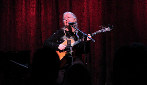 Review: CHRISTINE LAVIN Defines Storytelling at Birdland Theater Image