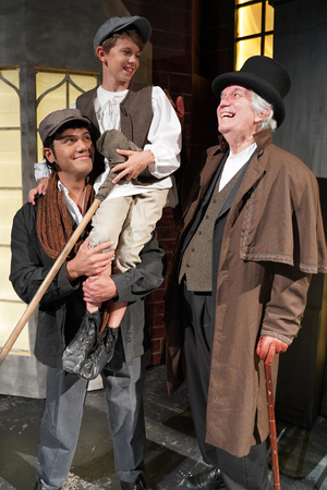 Review: A CHRISTMAS CAROL: THE NEW MUSICAL at The Henegar Center  Image