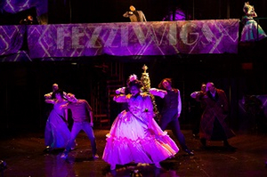 Review: A CHRISTMAS CAROL Returns to The Alley Theatre! Image