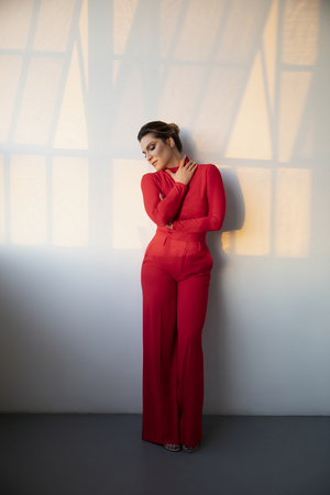 Cheyenne Jackson & More to Join Shoshana Bean for Los Angeles Holiday Concert Image