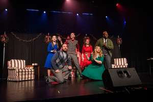Review: JOY TO THE WORLD Brings Back Caroling Image
