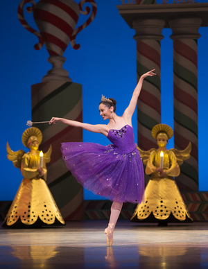 BWW Review:  PACIFIC NORTHWEST BALLET'S GEORGE BALANCHINE'S THE NUTCRACKER®  at McCaw Hall 