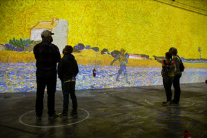 IMMERSIVE VAN GOGH San Francisco to Reintroduce Social Distancing Circles 