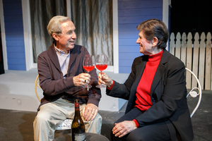 First Look: Kentwood Players Presents NATIVE GARDENS by Multi-Award Winning Latina Playwright Karen Zacarias Image