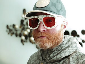 Logan Lynn Shares 'Is There Anyone Else Like This In The World?' Single 