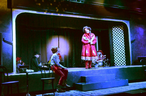 Review: ALWAYS....PATSY CLINE at Desert Theatreworks Image