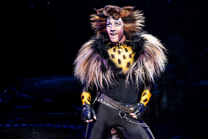 Review: CATS at Kentucky Performing Arts 