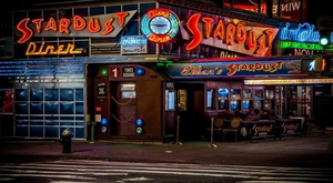 Ellen's Stardust Diner to Honor Stephen Sondheim Image