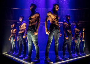 MAGIC MIKE LIVE in London Extends Booking Period Through 1 January 2023 