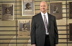 Country Music's Hargus 'Pig' Robbins Dead at 84 Image