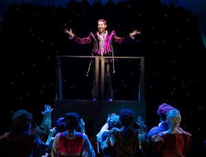 Review: SOMETHING ROTTEN! at Kavli Theatre Image