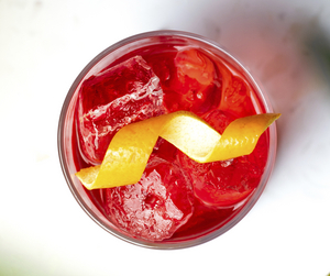 BEEFEATER LONDON DRY GIN for a Valentine's Day Negroni Image