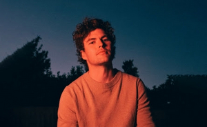 Vance Joy Releases New Single 'Don't Fade' Image