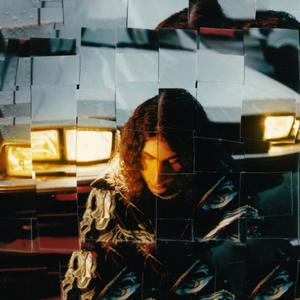 Daniel Briskin Releases New Single 'Headlights' Image