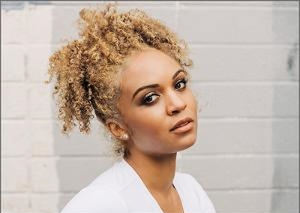 R&B Singer-Songwriter JADE Debuts Single 'Lucky Stars' Image