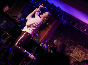 Review: Julia Murney Nurtures Full 54 Below House with SOOTHE MY SOUL 