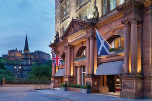 VAN GOGH ALIVE Announces Partnership With Waldorf Astoria Edinburgh  Image