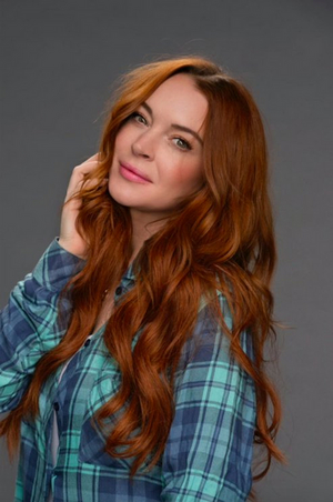Lindsay Lohan Scores Two Picture Deal with Netflix Image