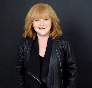 Lesley Nicol's HOW THE HELL DID I GET HERE? Announces New York Premiere 