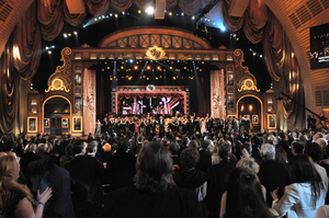 The Tony Awards to Return in June as a Live Coast-to-Coast, Two-Network Event Image